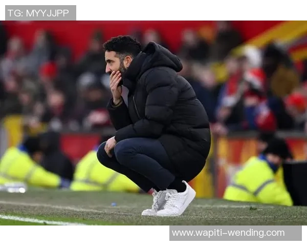 曼联新帝星已定请求转会，一周双赛无缘进场！阿莫林解说不必原因